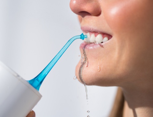 ¿Por qué el irrigador oral es un complemento ideal para tu sonrisa?