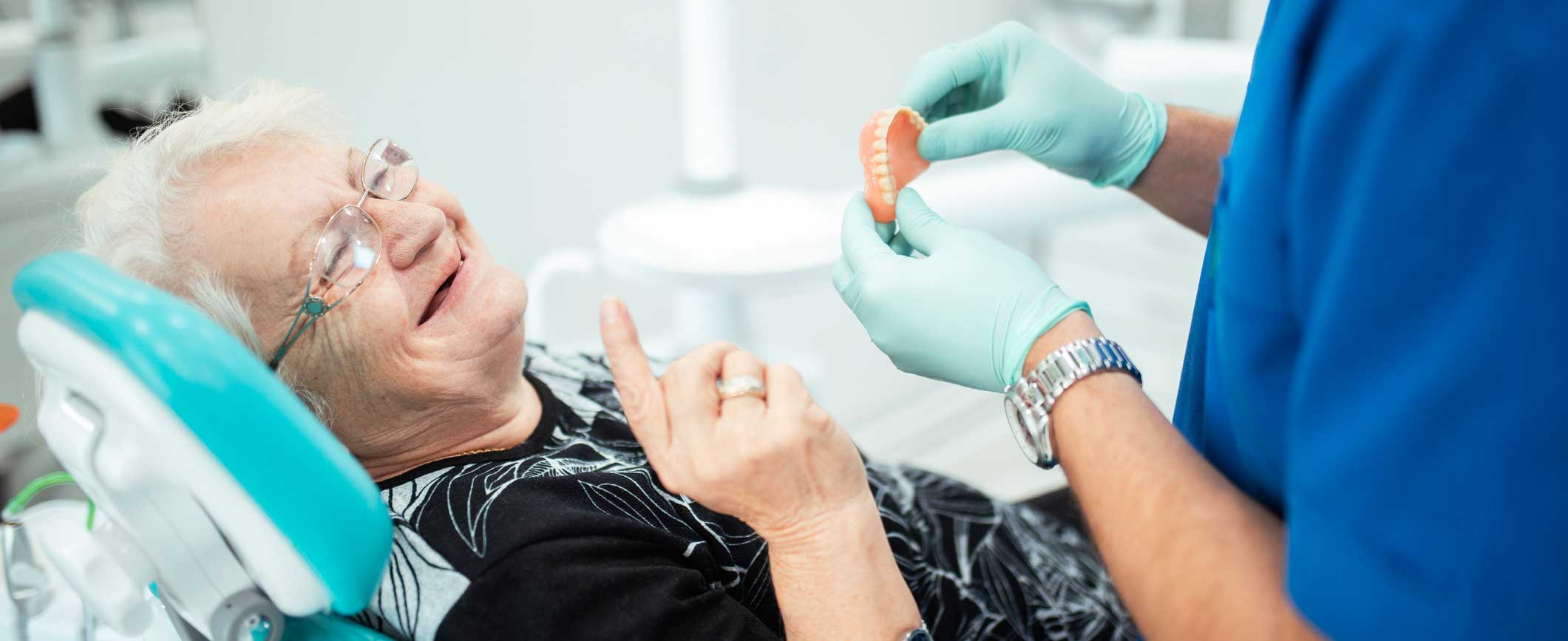 prótesis dentales en Santander, prostodoncia en Santander